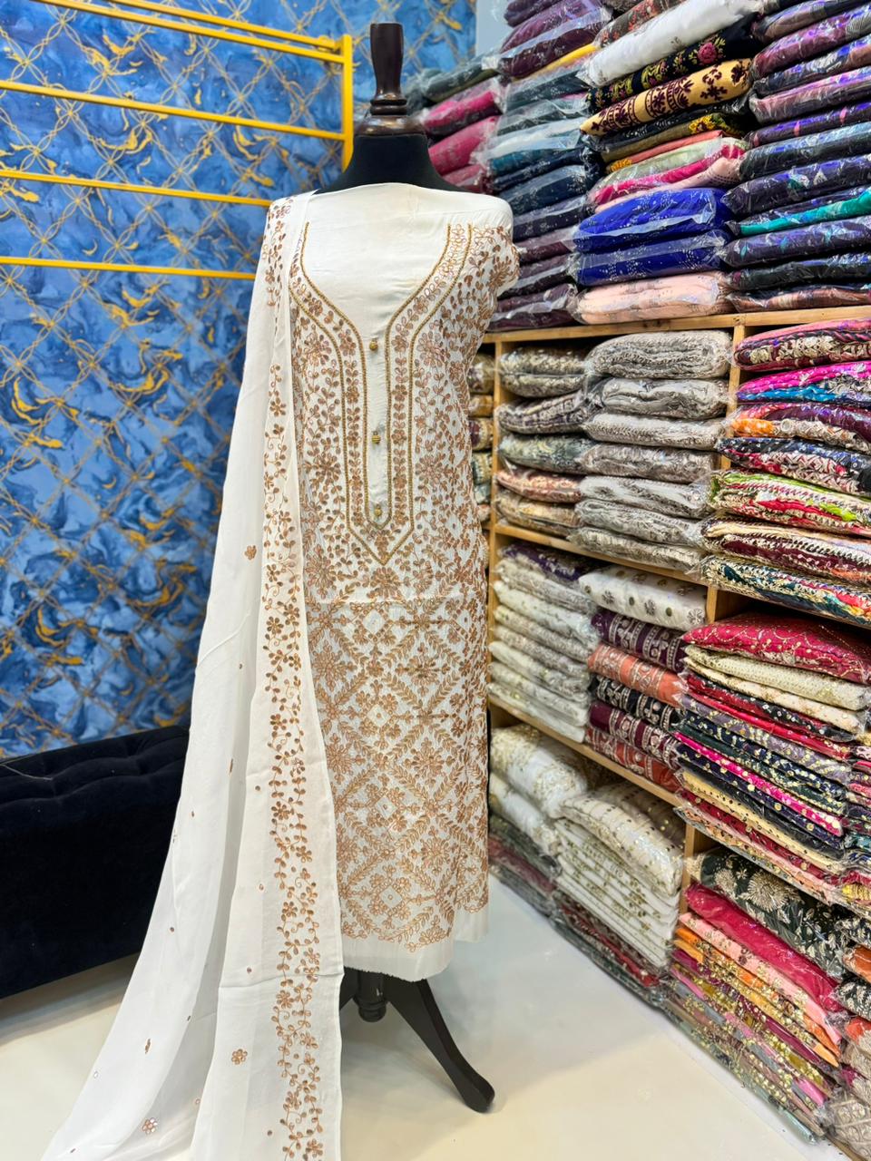 PRESS GOTTA WORK DRESS