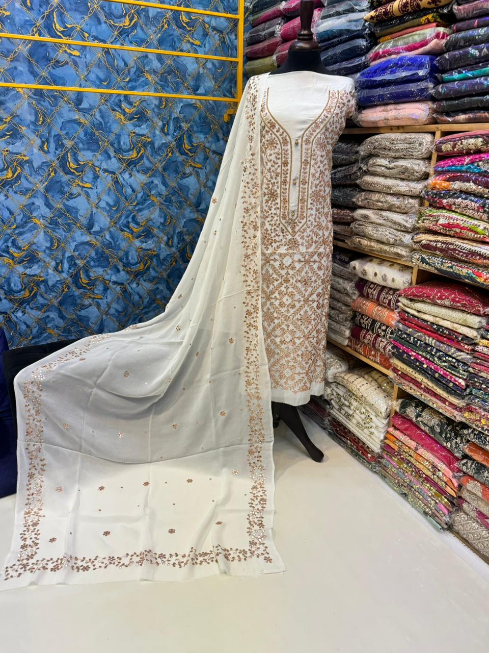 PRESS GOTTA WORK DRESS