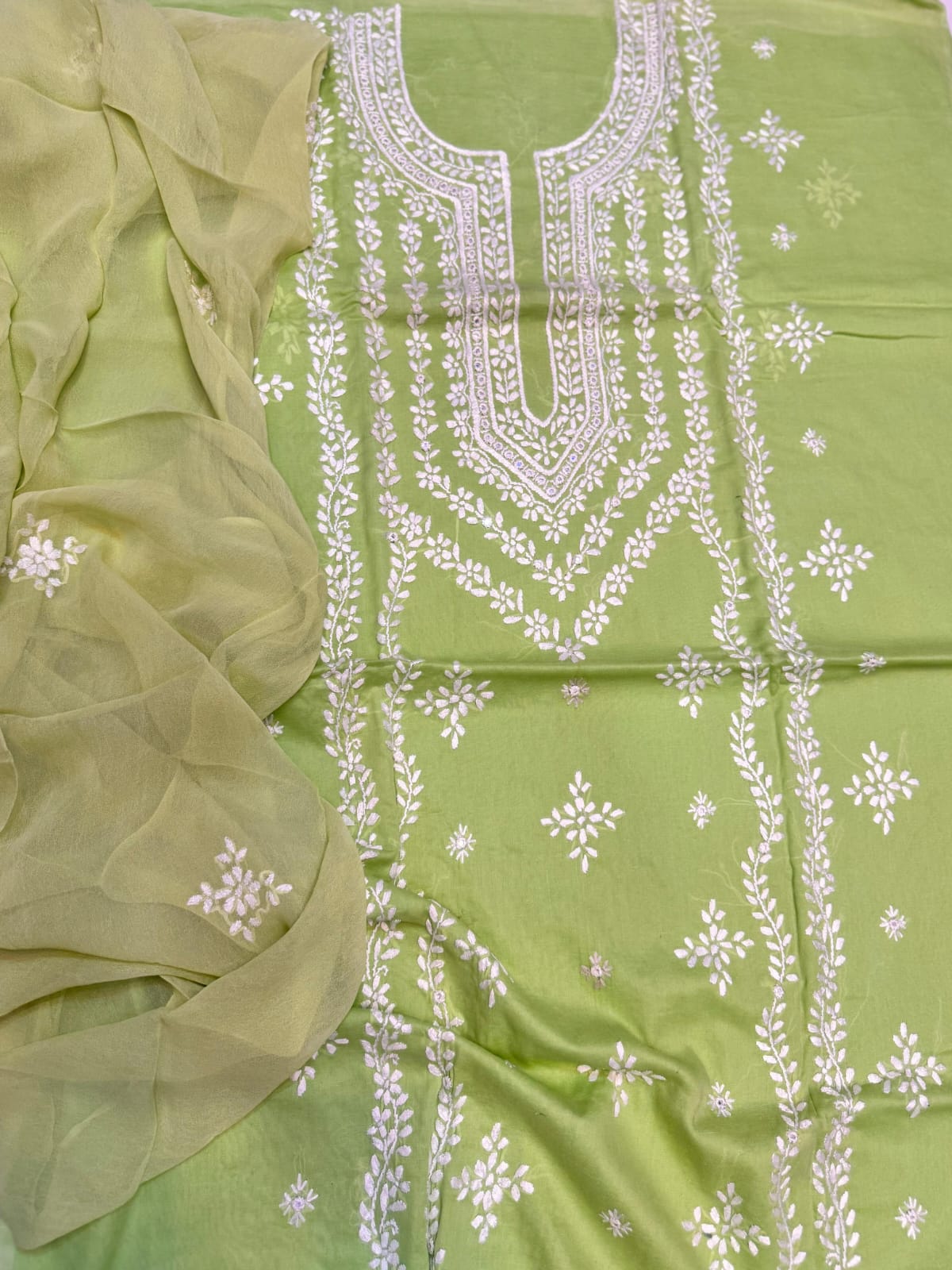 HAND EMBROIDERED LAWN PAKA WORK DRESS