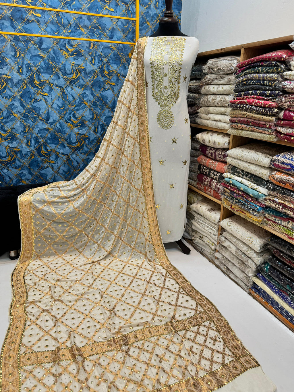 KAMDANI ( MUKESH ) WORK DRESS WITH JAMAWAR DUPATTA